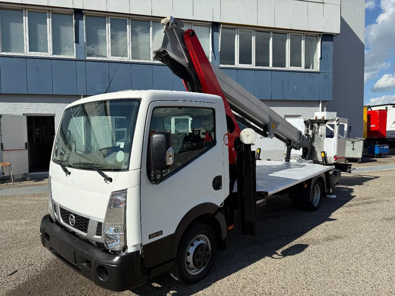 Nissan 35-12 PALFINGER HOOGWERKER 20 METER - Veículo comercial: foto 2 Nissan 35-12 PALFINGER HOOGWERKER 20 METER - Veículo comercial: foto 2