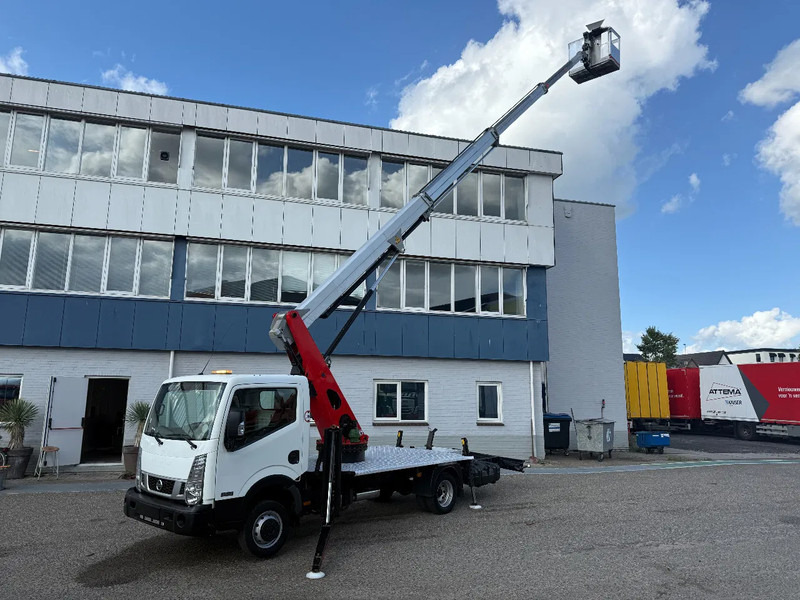 Nissan 35-12 PALFINGER HOOGWERKER 20 METER - Veículo comercial: foto 1 Nissan 35-12 PALFINGER HOOGWERKER 20 METER - Veículo comercial: foto 1