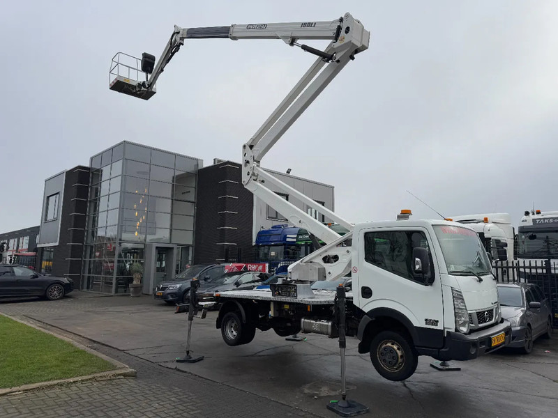 Nissan Cabstar 35.12 + ISOLI 21 METER AERIAL PLATFORM - Veículo comercial: foto 3 Nissan Cabstar 35.12 + ISOLI 21 METER AERIAL PLATFORM - Veículo comercial: foto 3