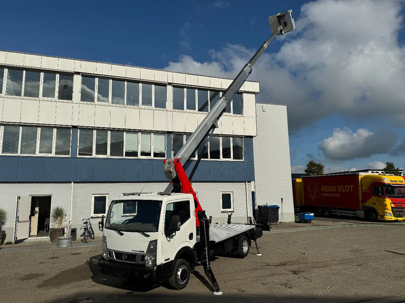 Nissan Cabstar PALFINGER HOOGWERKER 20 METER 35.14 - Veículo comercial: foto 2 Nissan Cabstar PALFINGER HOOGWERKER 20 METER 35.14 - Veículo comercial: foto 2