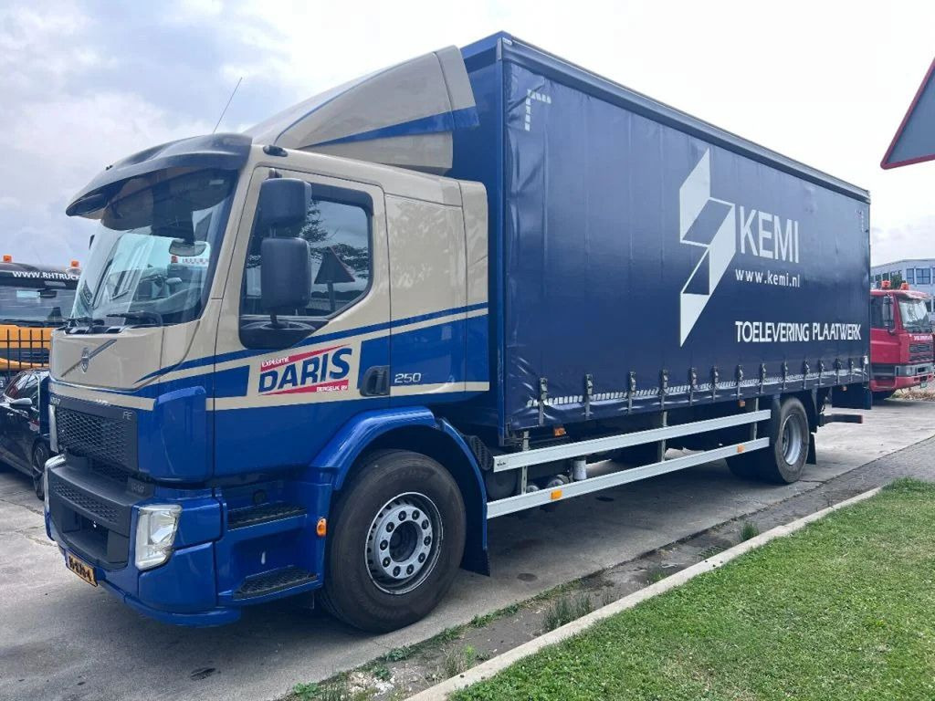 Volvo FE 250 4X2 EURO 6 - 19 TON + DHOLLANDIA - Camião furgão: foto 1 Volvo FE 250 4X2 EURO 6 - 19 TON + DHOLLANDIA - Camião furgão: foto 1