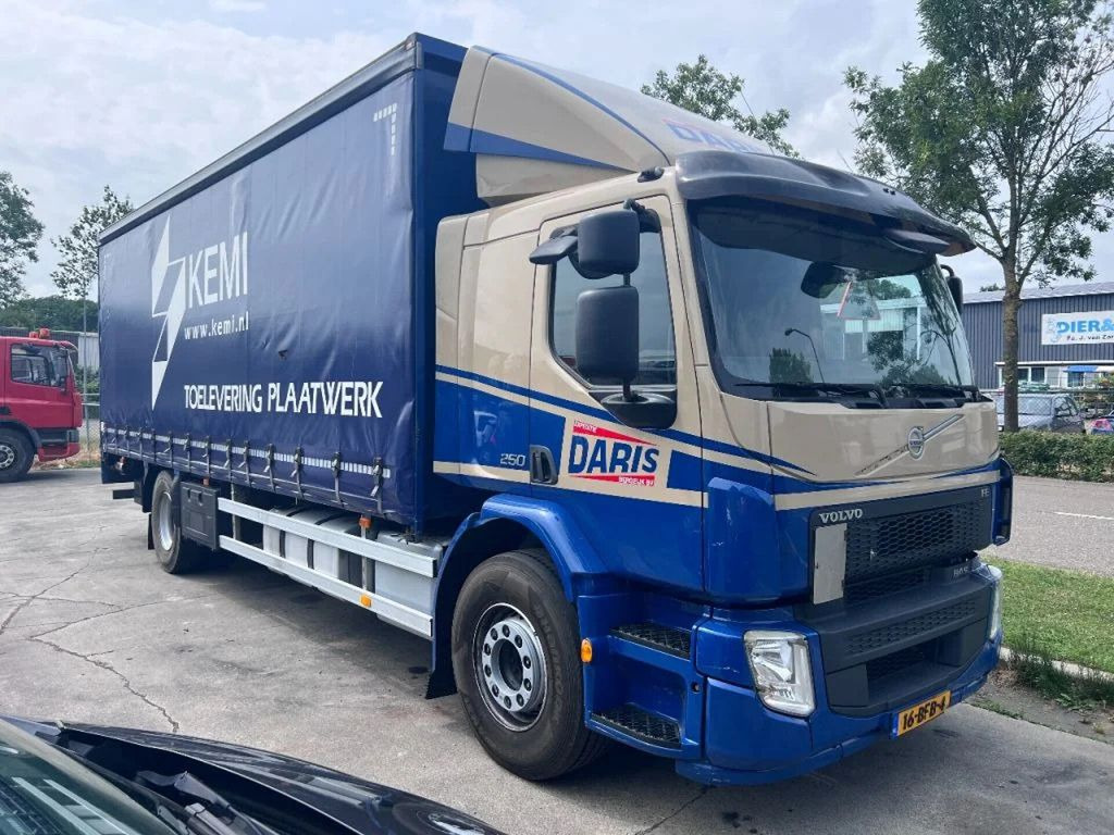 Volvo FE 250 4X2 EURO 6 - 19 TON + DHOLLANDIA - Camião furgão: foto 3 Volvo FE 250 4X2 EURO 6 - 19 TON + DHOLLANDIA - Camião furgão: foto 3