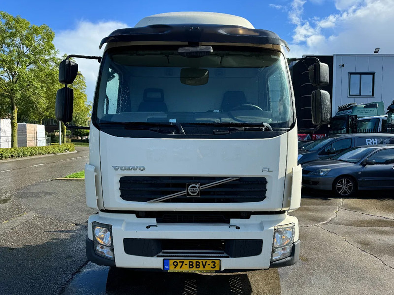 Volvo FL 240 4X2 - EURO 5 CHASSIS - Camião chassi: foto 2 Volvo FL 240 4X2 - EURO 5 CHASSIS - Camião chassi: foto 2