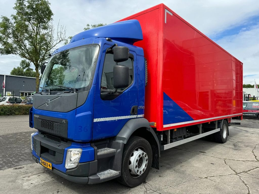 Volvo FL 250 4X2 EURO 6 DHOLLANDIA - Camião furgão: foto 1 Volvo FL 250 4X2 EURO 6 DHOLLANDIA - Camião furgão: foto 1