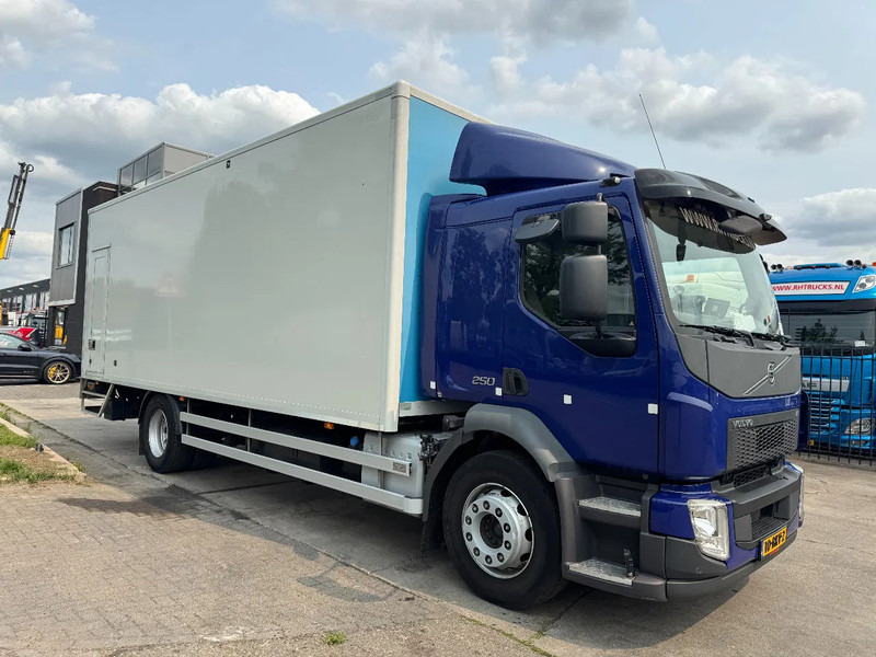 Volvo FL 250 4X2 - EURO 6 + DHOLLANDIA LIFT + TÜV 05-2026 - Camião furgão: foto 4 Volvo FL 250 4X2 - EURO 6 + DHOLLANDIA LIFT + TÜV 05-2026 - Camião furgão: foto 4