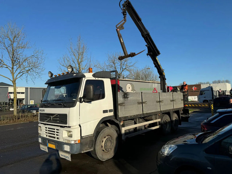 Volvo FM 12.340 6X2 - EURO 3 + PALFINGER PK15002 + LIFT/STEERING AXLE - Camião grua: foto 2 Volvo FM 12.340 6X2 - EURO 3 + PALFINGER PK15002 + LIFT/STEERING AXLE - Camião grua: foto 2