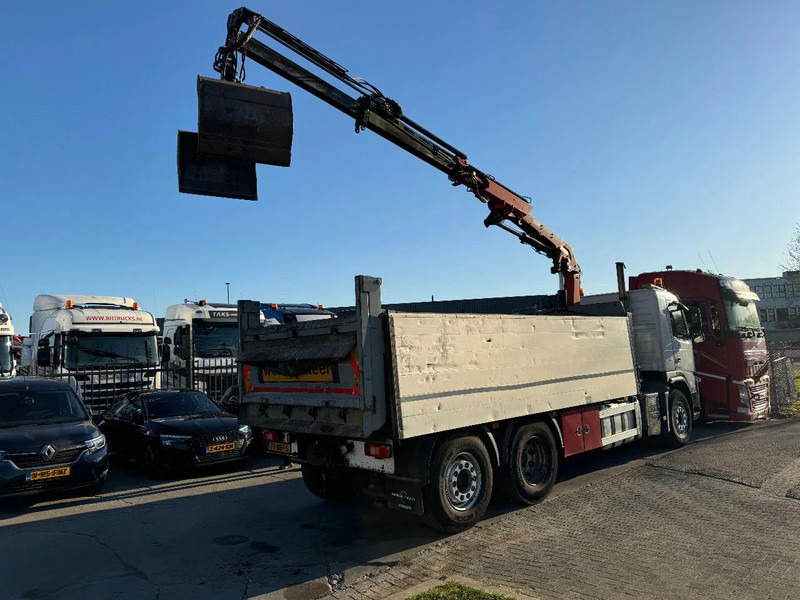Volvo FM 330 6X2 - EURO 5 + ATLAS 126.3E A2 + REMOTE + LIFT/STEERING AXLE - Camião grua: foto 5 Volvo FM 330 6X2 - EURO 5 + ATLAS 126.3E A2 + REMOTE + LIFT/STEERING AXLE - Camião grua: foto 5
