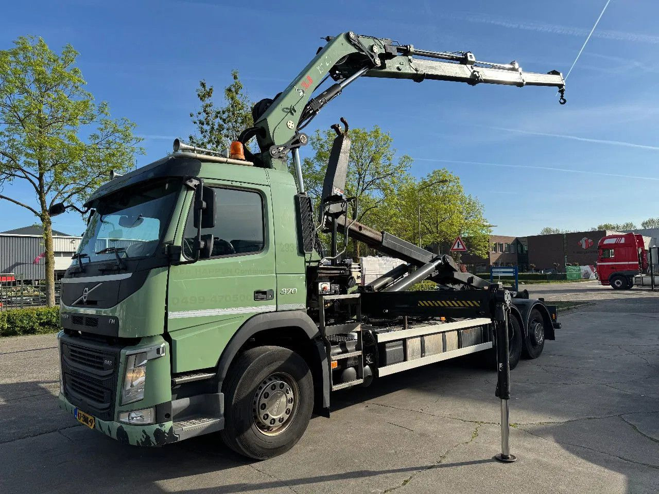 Volvo FM 370 6X2 VDL 21T + HIAB 211 + REMOTE CONTROL - Camião grua: foto 1 Volvo FM 370 6X2 VDL 21T + HIAB 211 + REMOTE CONTROL - Camião grua: foto 1