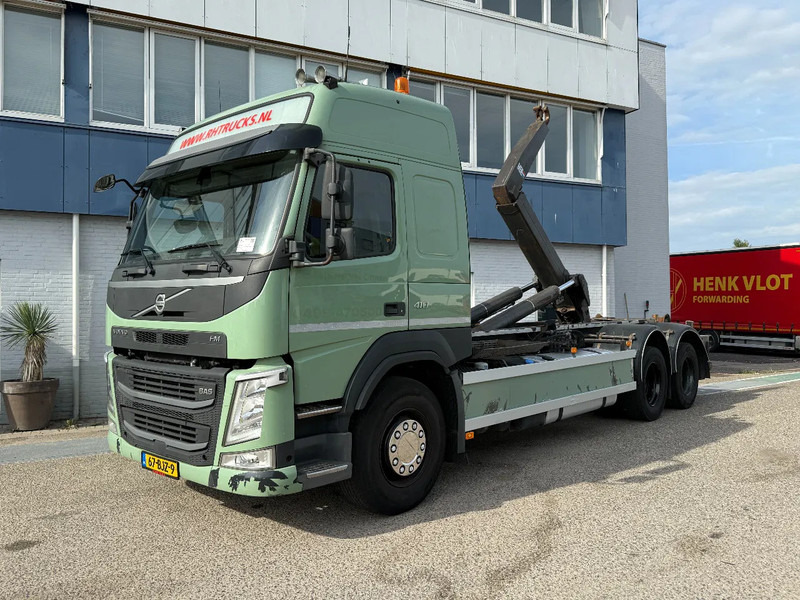 Volvo FM 410 6X2 EURO 6 VDL 21T HOOK - Camião polibenne: foto 2 Volvo FM 410 6X2 EURO 6 VDL 21T HOOK - Camião polibenne: foto 2