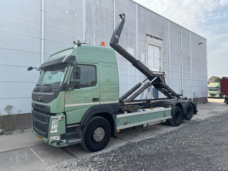 Volvo FM 410 6X2 EURO 6 VDL 21T HOOK - Camião polibenne: foto 1 Volvo FM 410 6X2 EURO 6 VDL 21T HOOK - Camião polibenne: foto 1