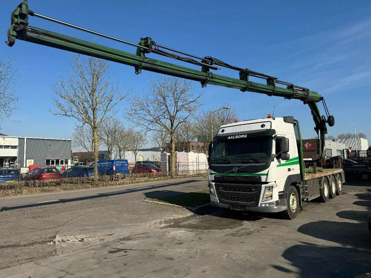 Volvo FM 500 8X4 HIAB 288 + REMOTE CONTROL 5TH + 6TH F Volvo FM 500 8X4 HIAB 288 + REMOTE CONTROL 5TH + 6TH F - Camião grua, Camião de caixa aberta/ Plataforma: foto 2 Volvo FM 500 8X4 HIAB 288 + REMOTE CONTROL 5TH + 6TH F Volvo FM 500 8X4 HIAB 288 + REMOTE CONTROL 5TH + 6TH F - Camião grua, Camião de caixa aberta/ Plataforma: foto 2
