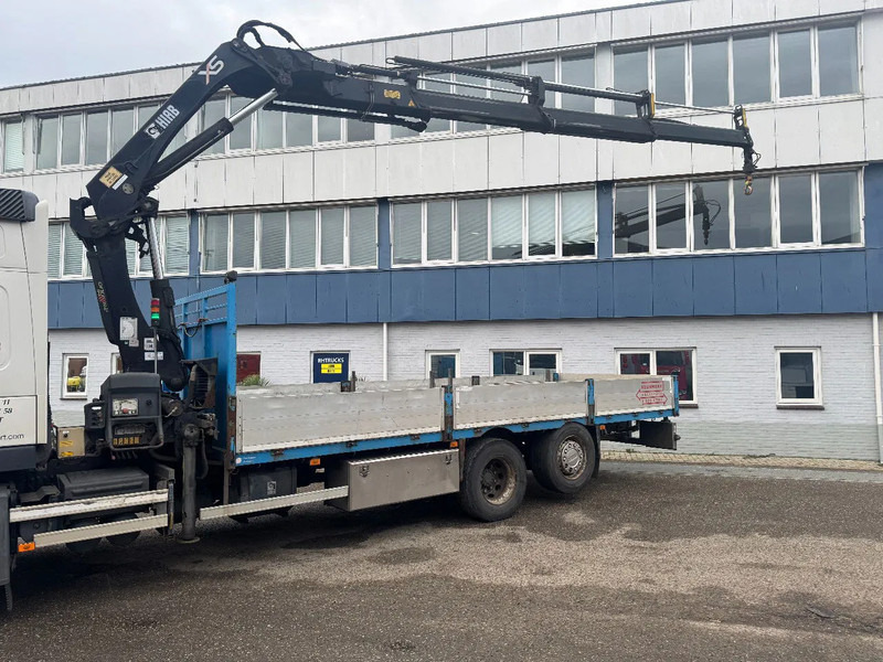 Volvo FM 9.340 6X2 EURO 5 HIAB 211 EP3 + REMOTE CONTROL - Camião grua: foto 4 Volvo FM 9.340 6X2 EURO 5 HIAB 211 EP3 + REMOTE CONTROL - Camião grua: foto 4