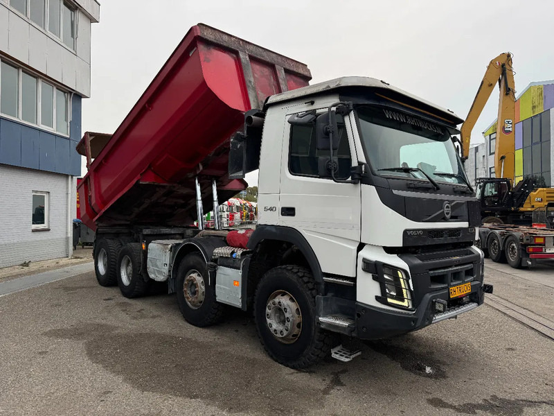 Volvo FMX 540 8X4 FULL STEEL HUB REDUCTION JORPE RETARDER - Camião basculante: foto 2 Volvo FMX 540 8X4 FULL STEEL HUB REDUCTION JORPE RETARDER - Camião basculante: foto 2