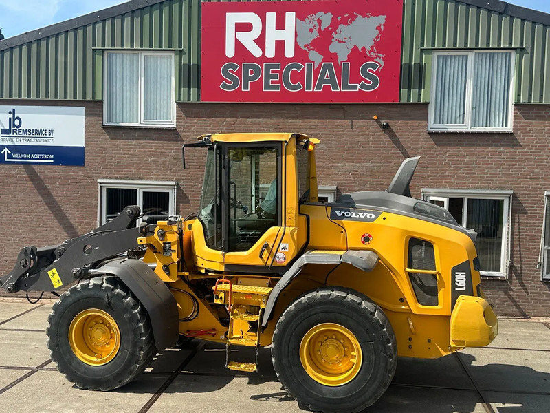 Volvo L60H , CE, 31359 HOURS, AUXILIARY HYDRAULICS, AIR CONDITIONER - Pá carregadora: foto 1 Volvo L60H , CE, 31359 HOURS, AUXILIARY HYDRAULICS, AIR CONDITIONER - Pá carregadora: foto 1