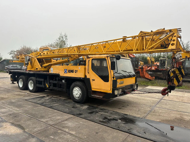 XCMG QY20B.5 6X6 FULL STEEL - Grua móvel: foto 4 XCMG QY20B.5 6X6 FULL STEEL - Grua móvel: foto 4