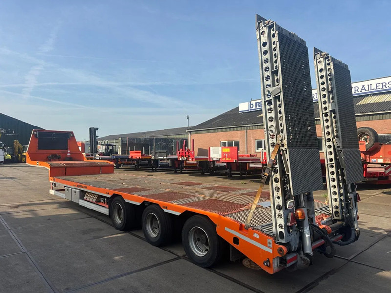 Zanner STL 45, 2 AXLE FORCED STEERING,LIFTING DECK, REMOTE CONTROL, WINCH, DUBBLE HYDRAULIC RAMPS - Semi-reboque baixa: foto 5 Zanner STL 45, 2 AXLE FORCED STEERING,LIFTING DECK, REMOTE CONTROL, WINCH, DUBBLE HYDRAULIC RAMPS - Semi-reboque baixa: foto 5