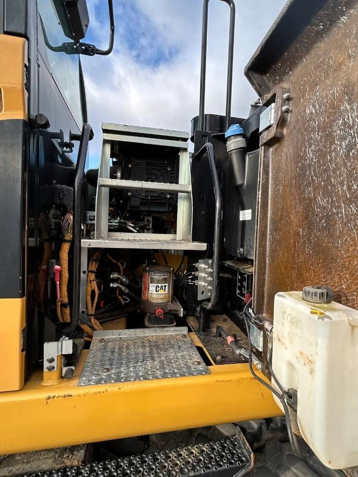 CAT M 318 F - Escavadeira de rodas: foto 5 CAT M 318 F - Escavadeira de rodas: foto 5