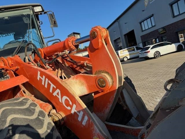 Hitachi ZW 180 - Pá carregadora de rodas: foto 5 Hitachi ZW 180 - Pá carregadora de rodas: foto 5