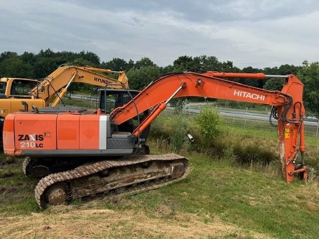 Hitachi ZX 210 LC - Escavadora de rastos: foto 1 Hitachi ZX 210 LC - Escavadora de rastos: foto 1
