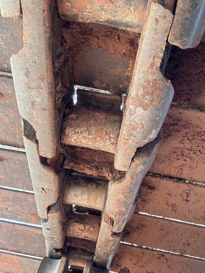 Komatsu D61PX-24 - Buldôzer: foto 3 Komatsu D61PX-24 - Buldôzer: foto 3