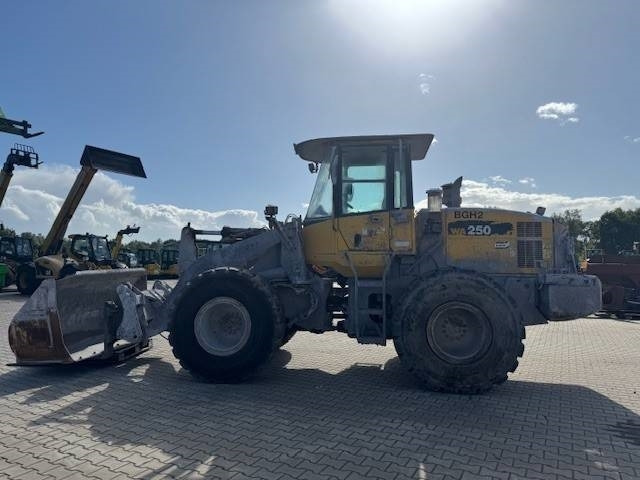 Komatsu WA 250-5  - Pá carregadora de rodas: foto 3 Komatsu WA 250-5  - Pá carregadora de rodas: foto 3