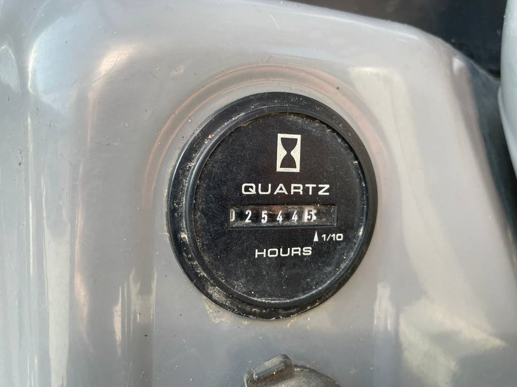 New Holland E 29 B SR - Mini escavadeira: foto 5 New Holland E 29 B SR - Mini escavadeira: foto 5