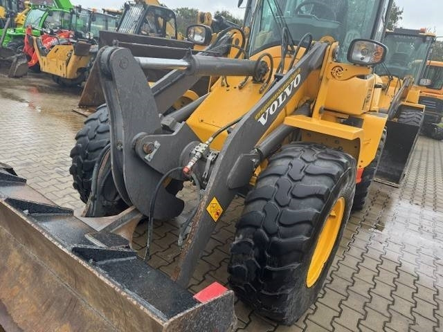 Volvo L 30 G - Pá carregadora de rodas: foto 4 Volvo L 30 G - Pá carregadora de rodas: foto 4