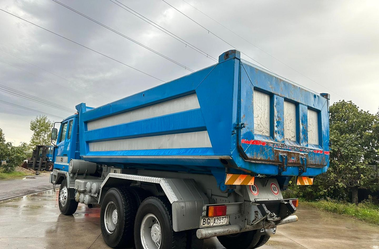 Astra BM 64 36 3 assi ribaltabile - Camião basculante: foto 5 Astra BM 64 36 3 assi ribaltabile - Camião basculante: foto 5