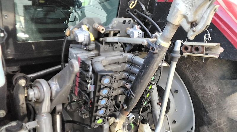 Trator Valtra T153 Versu: foto 10