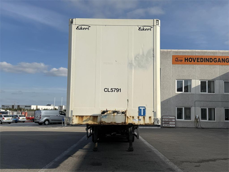 Ekeri 33 pl. - Semi-reboque furgão: foto 2 Ekeri 33 pl. - Semi-reboque furgão: foto 2