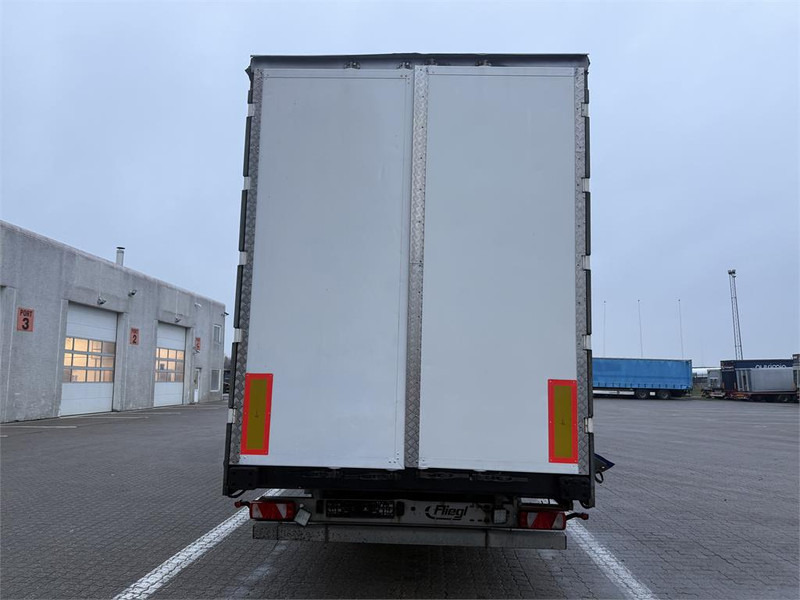 Fliegl 3 aks megatrailer - Semi-reboque de lona: foto 5 Fliegl 3 aks megatrailer - Semi-reboque de lona: foto 5