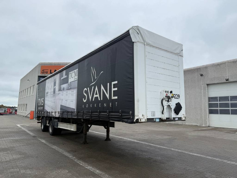 Fliegl Curtainsider / Planenauflieger / Gardin - Semi-reboque de lona: foto 1 Fliegl Curtainsider / Planenauflieger / Gardin - Semi-reboque de lona: foto 1