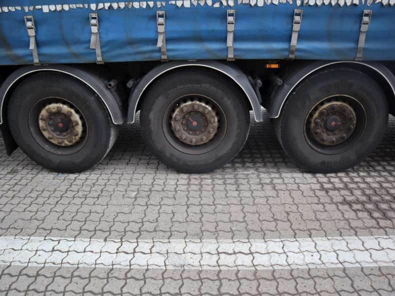Nordic Trailer 34 pl. - Semi-reboque de lona: foto 5 Nordic Trailer 34 pl. - Semi-reboque de lona: foto 5