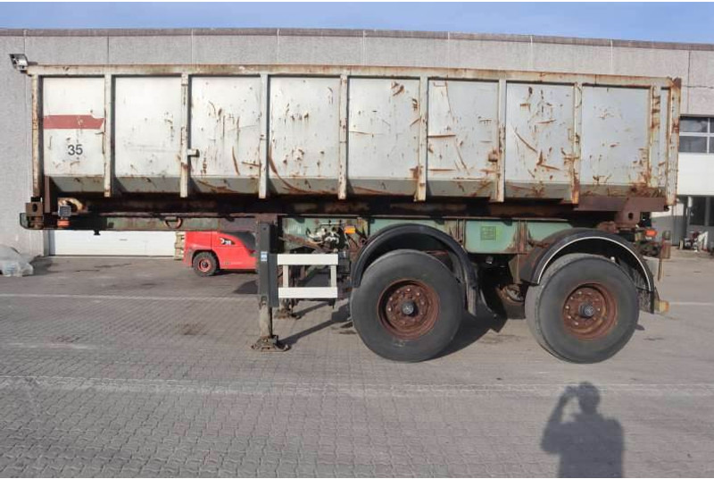 Pacton Containerchassis w. Steelbox/Stahlcontainer - Semi-reboque transportador de contêineres/ Caixa móvel: foto 5 Pacton Containerchassis w. Steelbox/Stahlcontainer - Semi-reboque transportador de contêineres/ Caixa móvel: foto 5