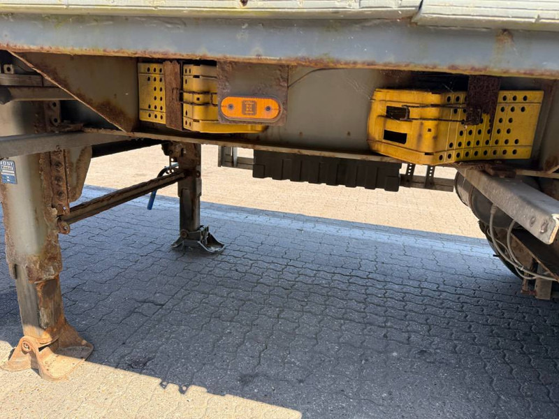 Leasing de Renders 3-axle Flatbed/Flachbettauflieger/Ladtrailer Renders 3-axle Flatbed/Flachbettauflieger/Ladtrailer: foto 16