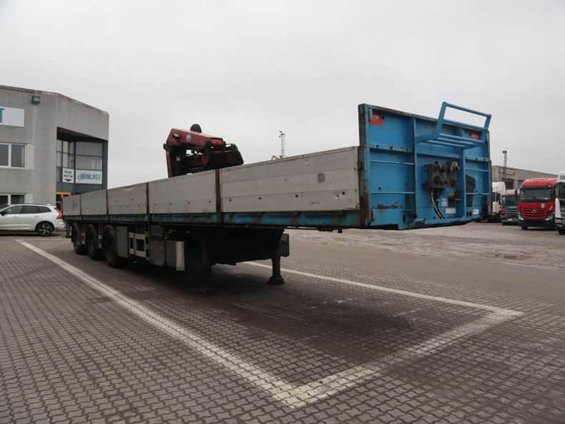 Pacton Cranetrailer/Kranauflieger/Krantrailer - Semi-reboque: foto 2 Pacton Cranetrailer/Kranauflieger/Krantrailer - Semi-reboque: foto 2