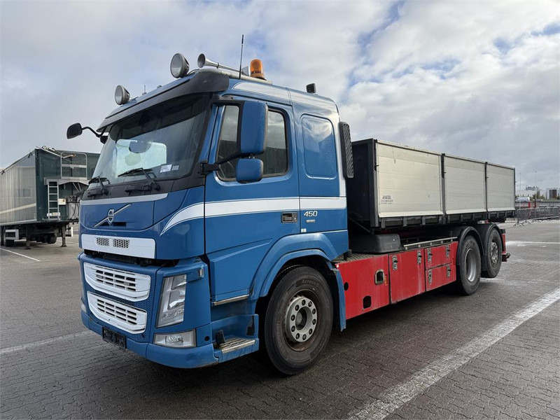 Volvo FM 450 EURO 6 - Camião com sistema de cabo: foto 1 Volvo FM 450 EURO 6 - Camião com sistema de cabo: foto 1