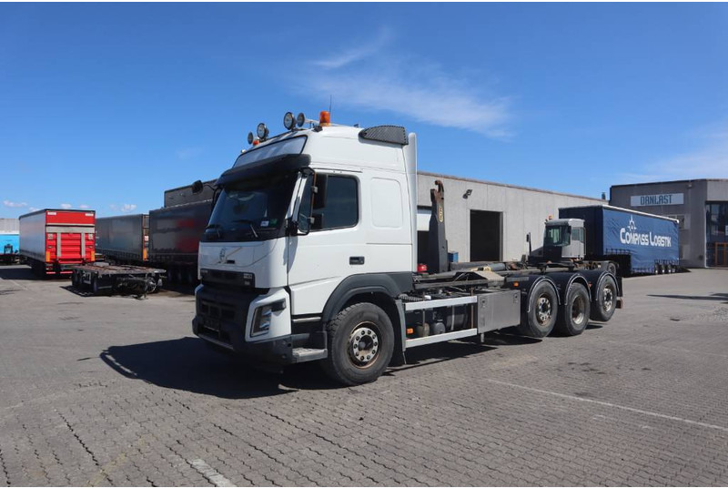 Volvo FMX 420 kroghejs EURO 6 - Camião com sistema de cabo: foto 1 Volvo FMX 420 kroghejs EURO 6 - Camião com sistema de cabo: foto 1