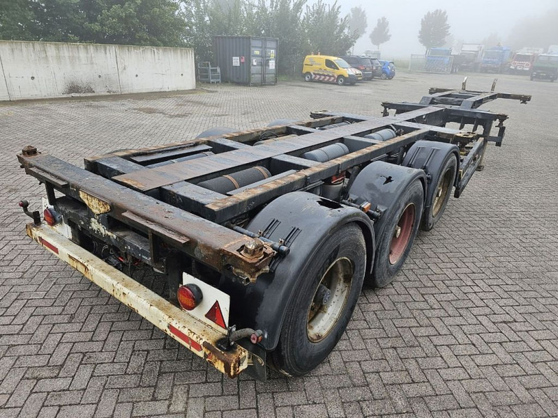 Broshuis MFCC Multi - Lifting axle - 2x20FT / 40FTHC / 45FTHC - Semi-reboque transportador de contêineres/ Caixa móvel: foto 4 Broshuis MFCC Multi - Lifting axle - 2x20FT / 40FTHC / 45FTHC - Semi-reboque transportador de contêineres/ Caixa móvel: foto 4