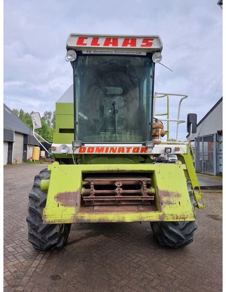 Claas Dominator 68s - Ceifeira debulhadora: foto 2 Claas Dominator 68s - Ceifeira debulhadora: foto 2