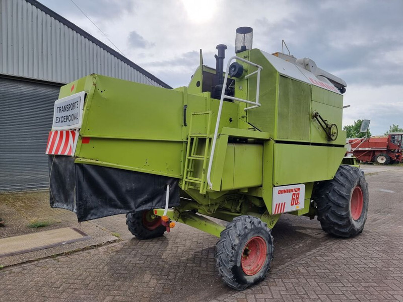 Ceifeira debulhadora Claas Dominator 68s: foto 5