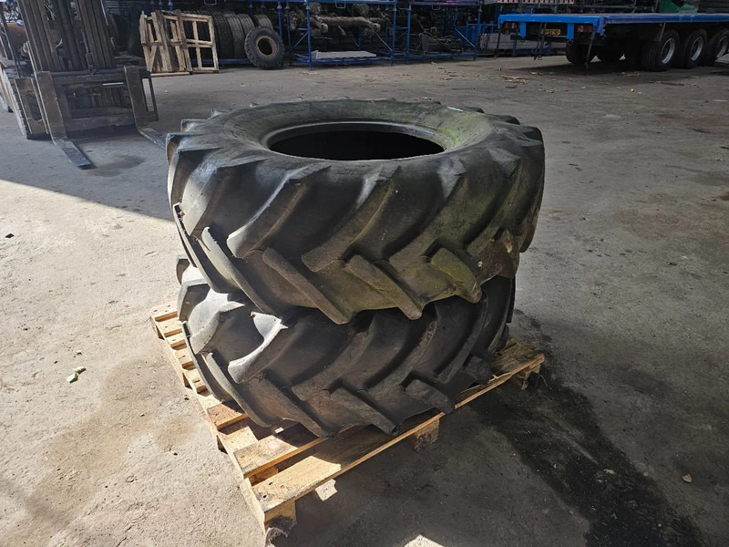 Kieber 16.9R-24 (14-24) - Pneu por Camião: foto 1 Kieber 16.9R-24 (14-24) - Pneu por Camião: foto 1