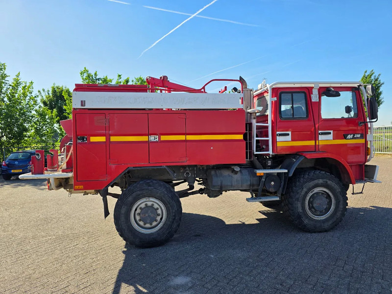 Renault Midliner 210 M210 - Carro de bombeiro: foto 4 Renault Midliner 210 M210 - Carro de bombeiro: foto 4