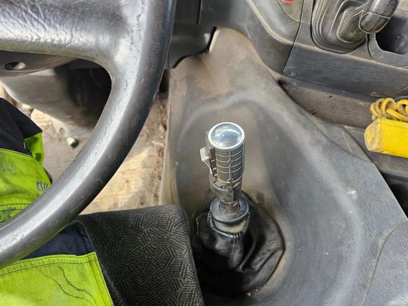 Camião furgão Scania P114-340 CP14: foto 18