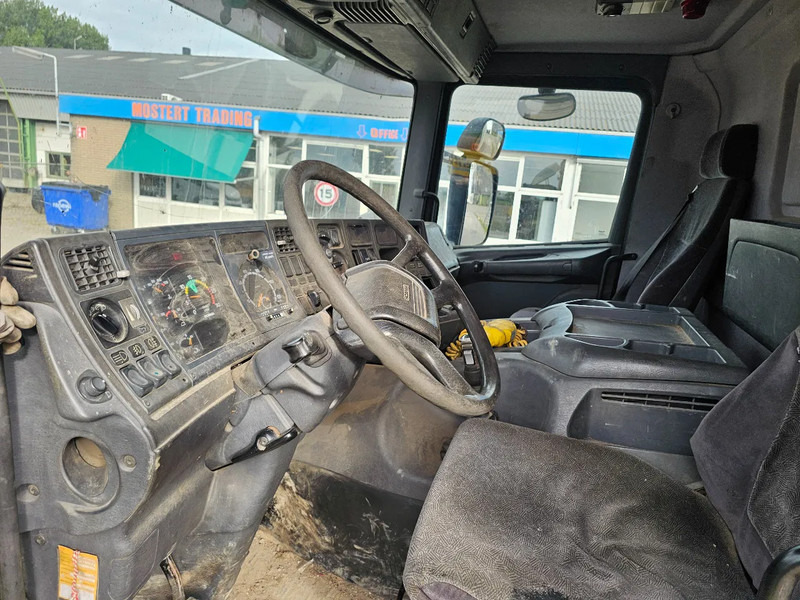 Camião furgão Scania P114-340 CP14: foto 17