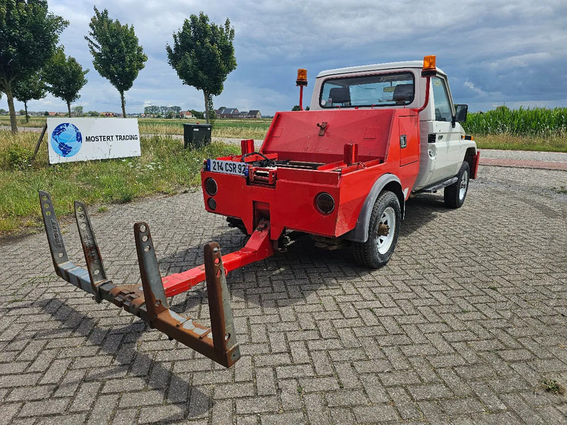 Toyota Land Cruiser LB71MOD - SUV: foto 5 Toyota Land Cruiser LB71MOD - SUV: foto 5