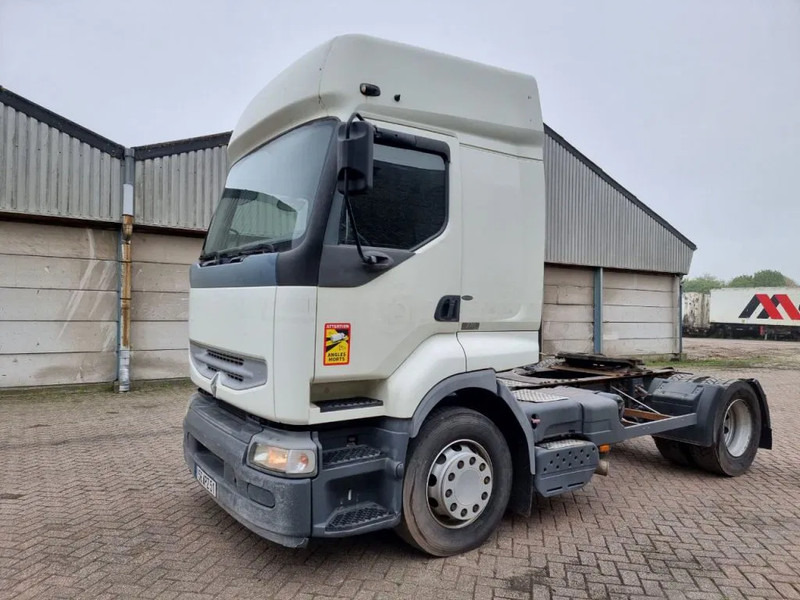 Renault Premium 370 Manual Gear - Tractor: foto 1 Renault Premium 370 Manual Gear - Tractor: foto 1