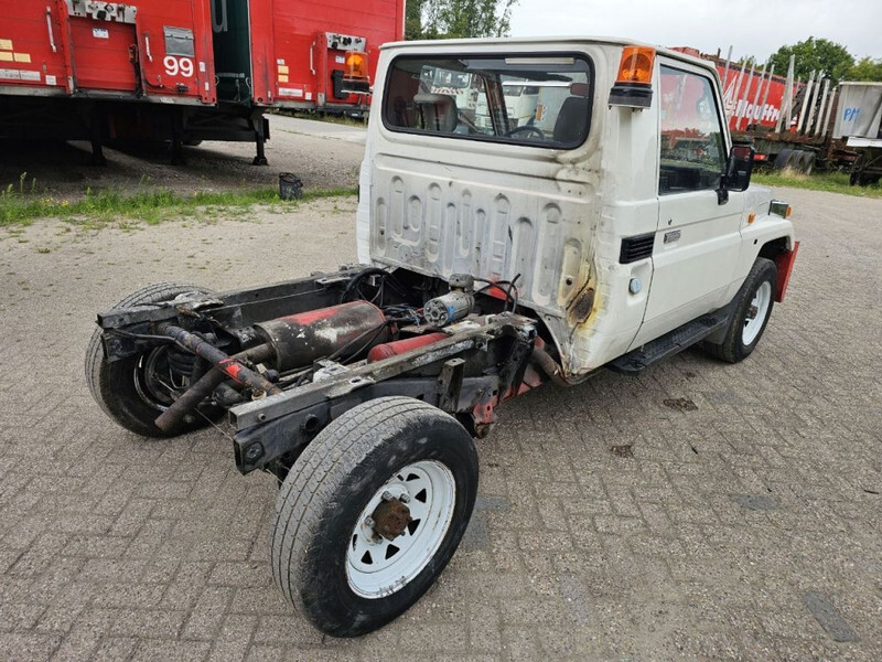 Toyota Land Cruiser LB71MOD - Veículo comercial: foto 5 Toyota Land Cruiser LB71MOD - Veículo comercial: foto 5