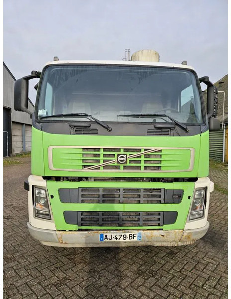 Volvo FM 12.480 FM8446B - 8x4 - Manual Gear - Camião de caixa aberta/ Plataforma: foto 2 Volvo FM 12.480 FM8446B - 8x4 - Manual Gear - Camião de caixa aberta/ Plataforma: foto 2