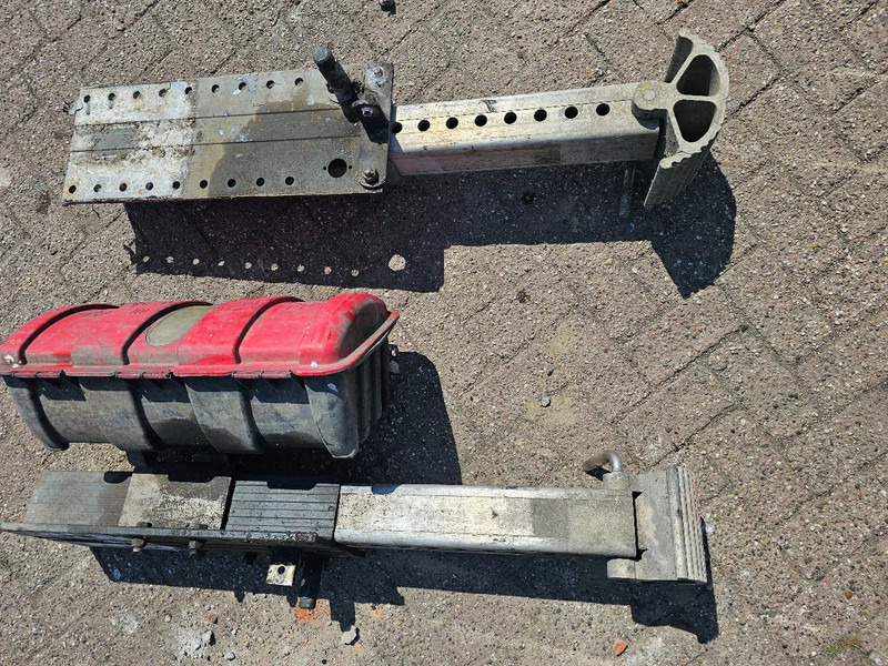 Estrutura/ Châssis por Camião jost Aluminium trailer steunpoot - 25KG: foto 8